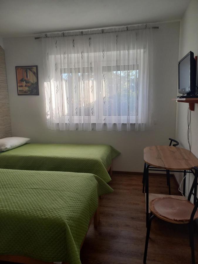 SežanaApartma Majdaアパートメント エクステリア 写真